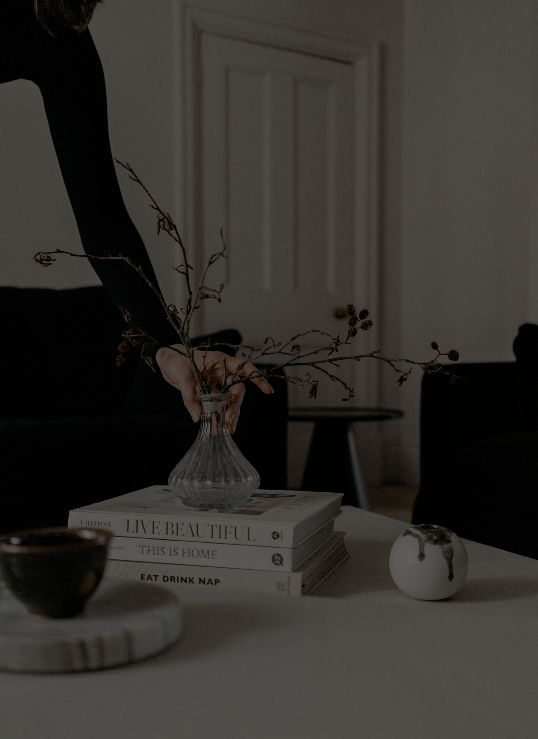 Mosé Interior Spaces • image of residential home decorating • image from Unsplash
